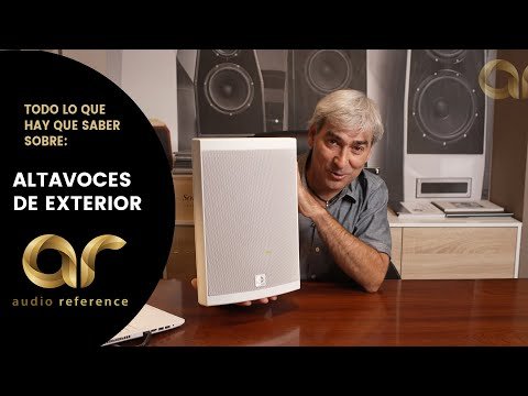 Instala un sistema de sonido exterior con altavoces resistentes a la intemperie: Ambienta tus reuniones al aire libre con música de calidad