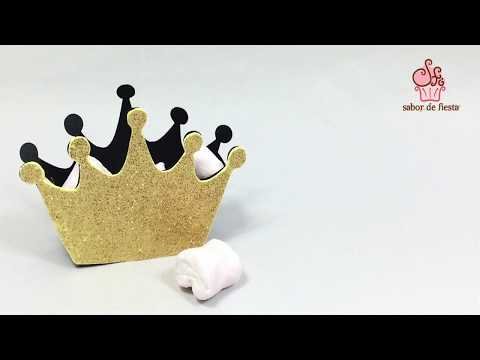 Manualidades de bricolaje para fiestas de cumpleaños temáticas de princesas: Haz coronas de cartón