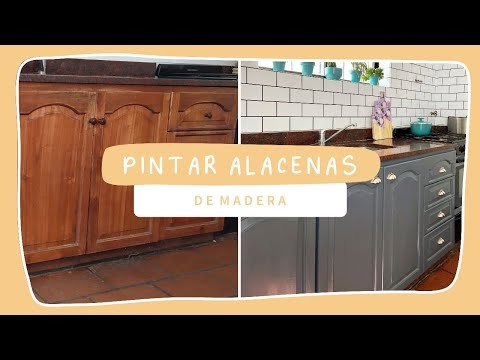 Renueva tu cocina con muebles reciclados en tonos blancos y detalles de madera